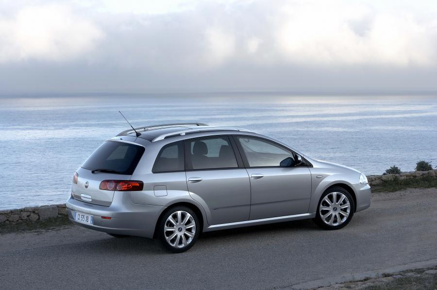  Fiat Croma (194) 2005 года  (фото 18 из 108)